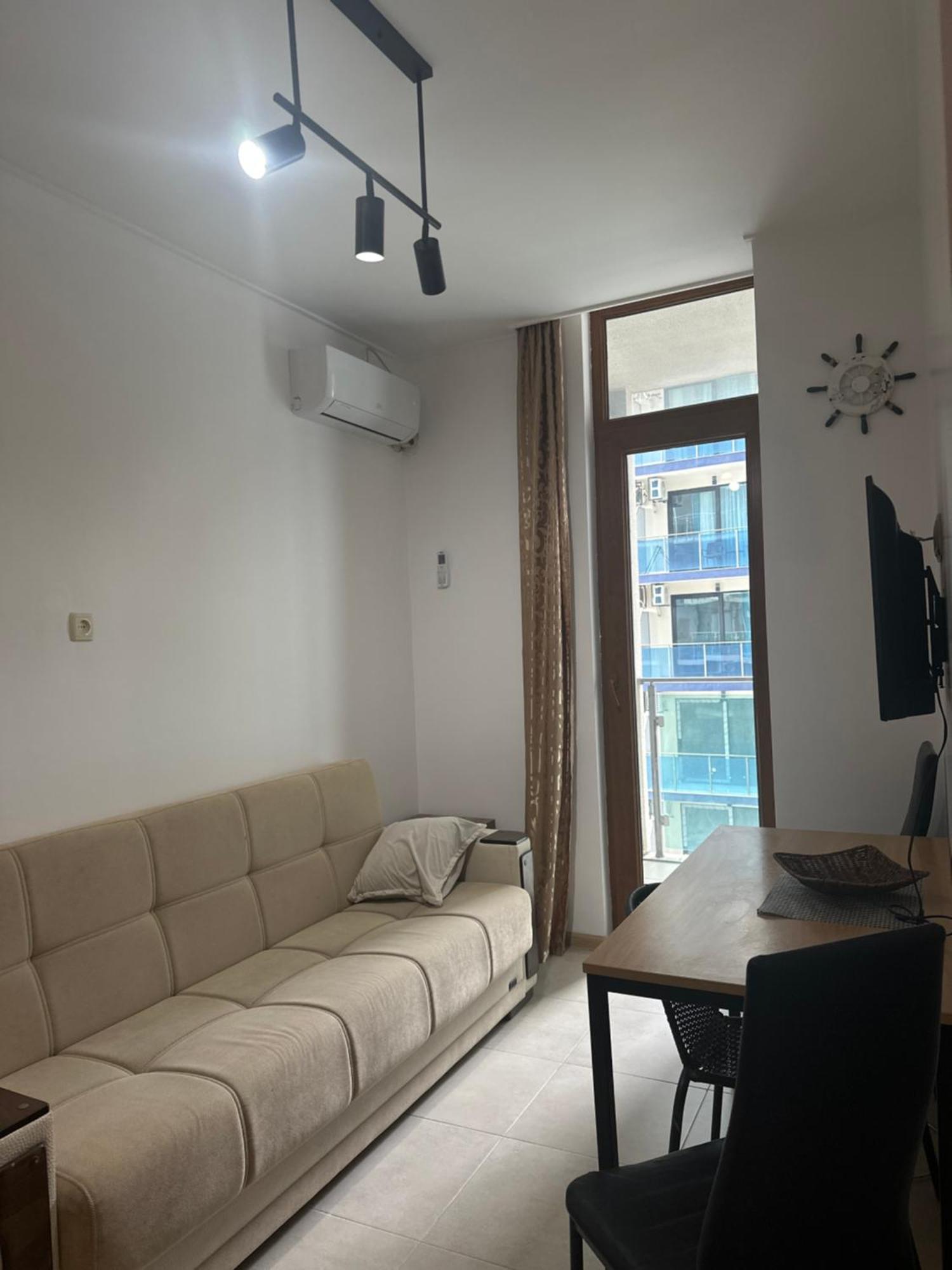 Aqua Batumi 47 Apartment Exterior photo